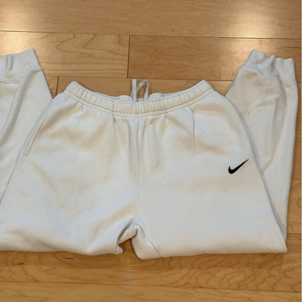 Nike Men's White and Cream Joggers-tracksuits